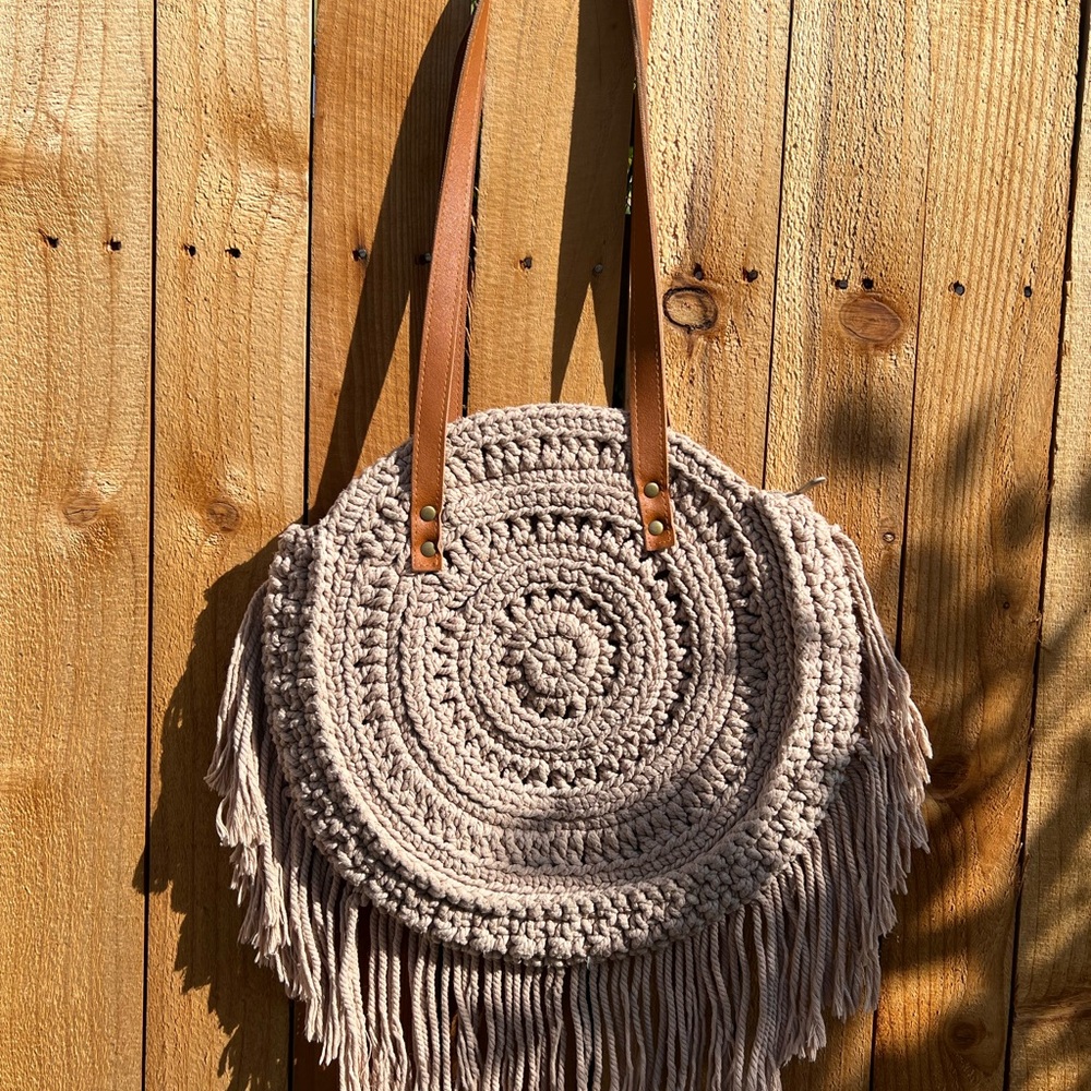 NORDSTROM Rack Round Hippie Boho Purse Tote Handbag Beige Woven Macrame